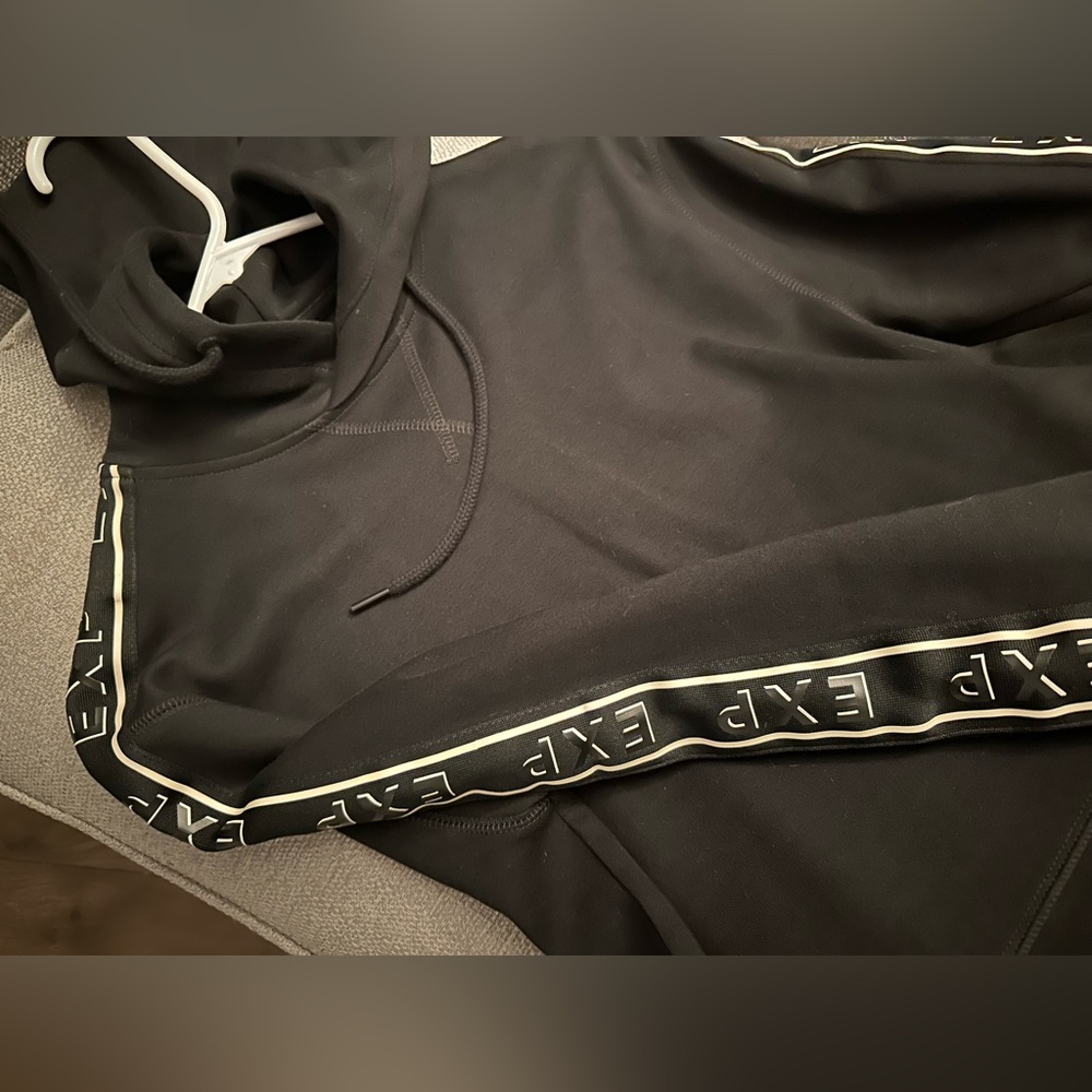 Men’s HOODIE